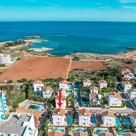 Evace By Multirenrs Paralimni