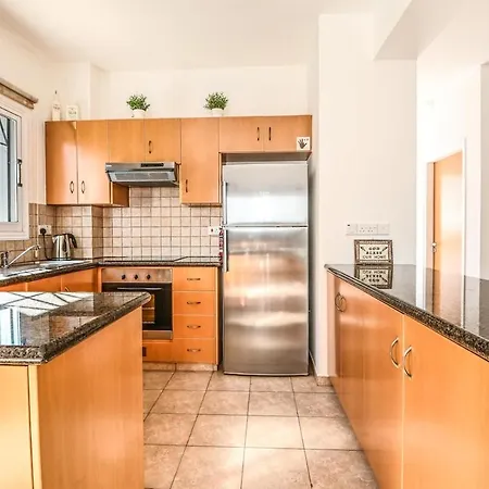 Evace By Multirenrs Paralimni