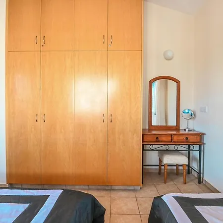 Evace By Multirenrs Villa Paralimni
